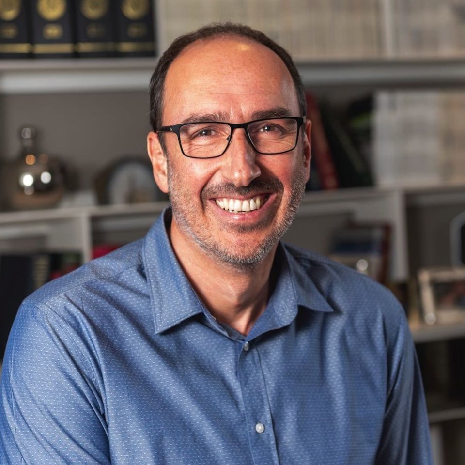 Νευροχειρουργός Δρ. Ζευγαρίδης